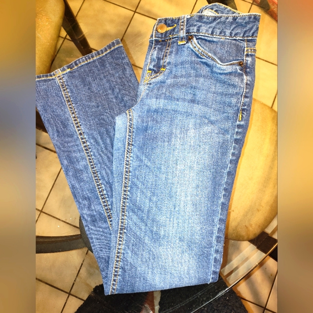 Jeans 2/$10 Mossino curvey boot cut jeans. Sz 2